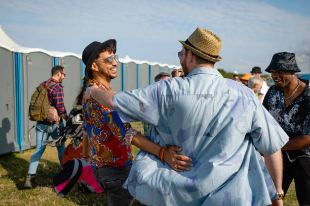 Portable Toilet Options We Offer in Hartford City, IN